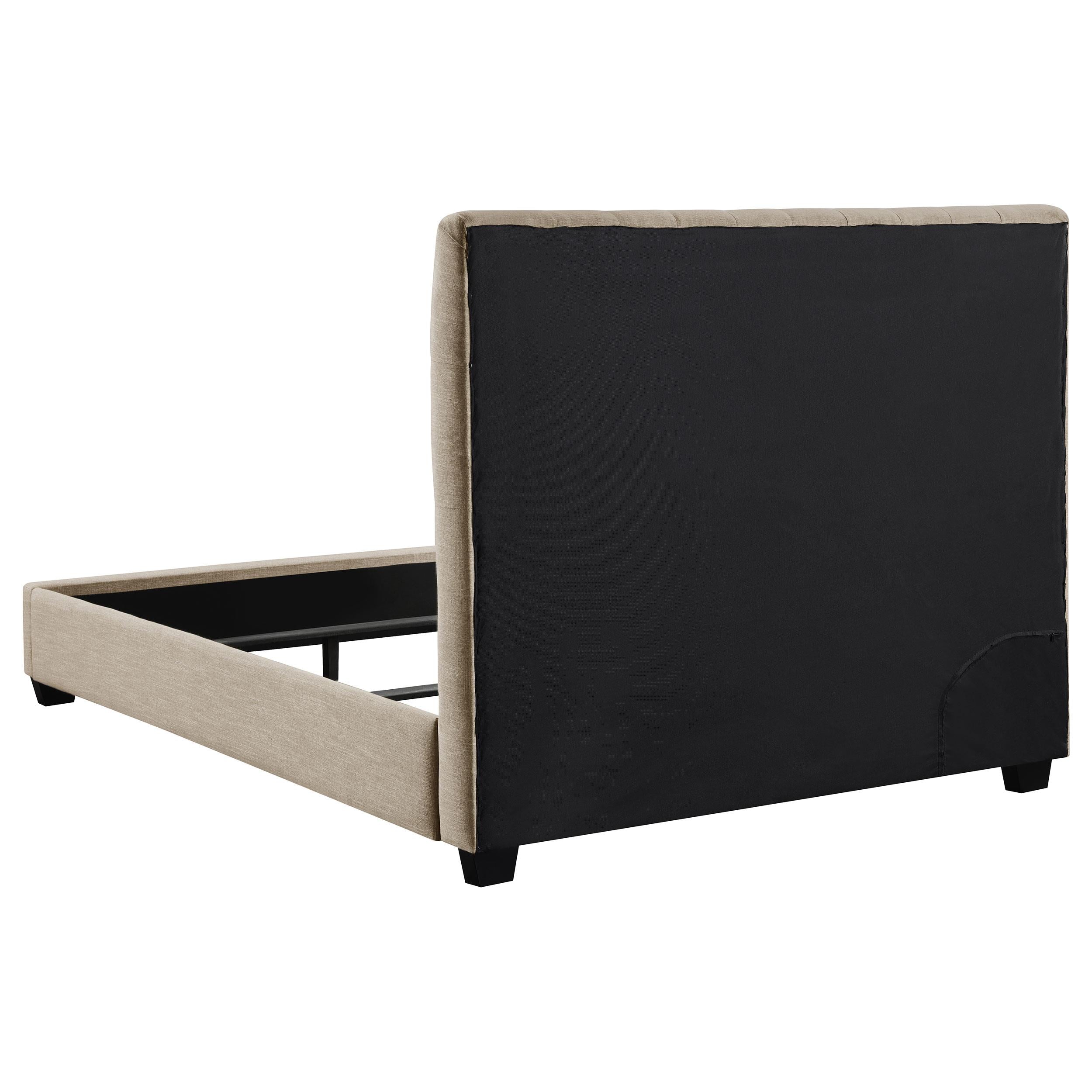 Diamond Modern Furniture COA Chloe Full Upholstered Platform Bed 300007F IMAGE 3
