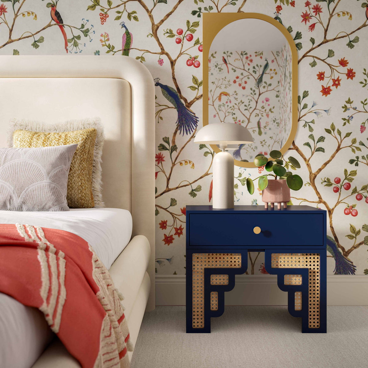 Suzie - Nightstand