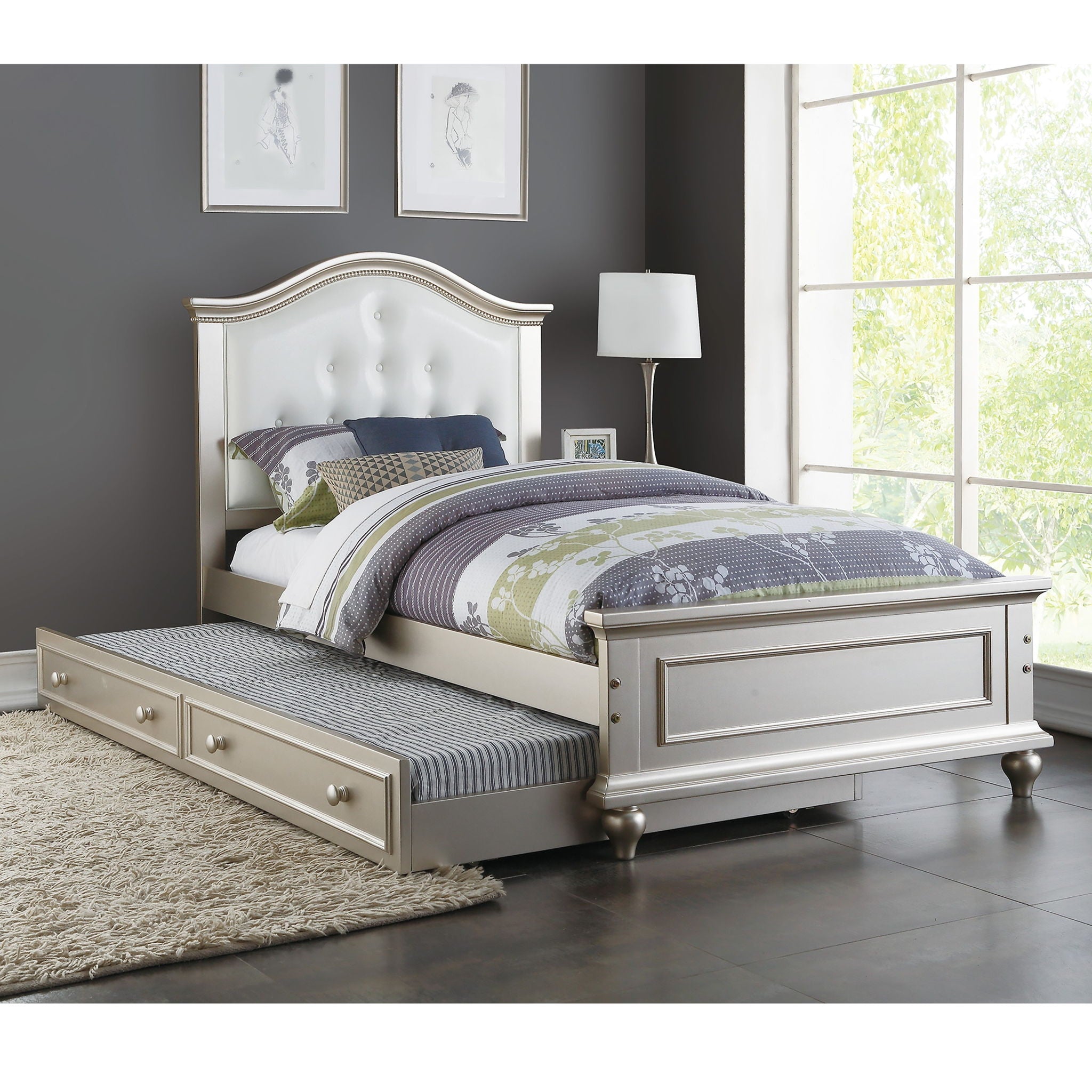 Contemporary Style Bed With Trundle
