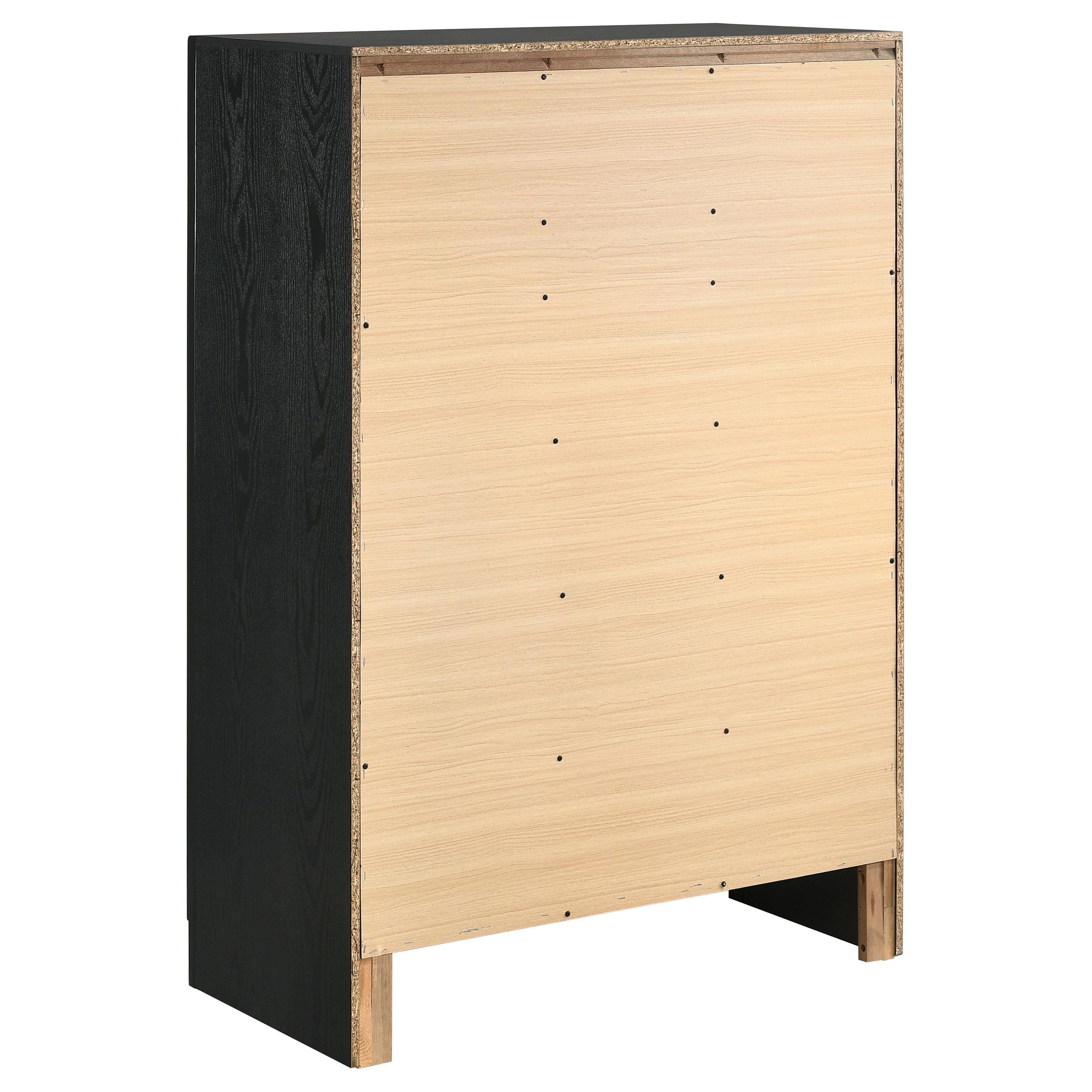 Diamond Modern Furniture COA Miranda 5-Drawer Chest 206365 IMAGE 5