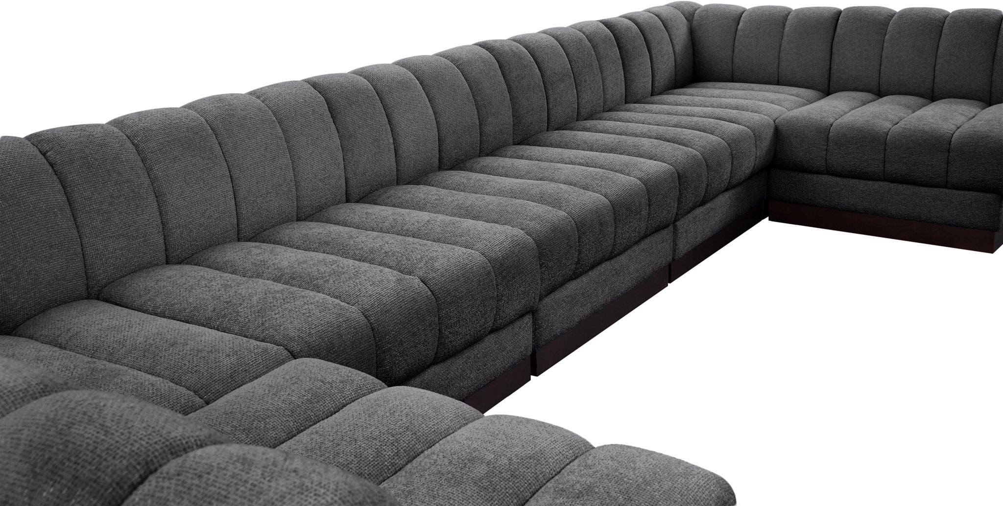 Quinn - 7 Piece Modular Sectional