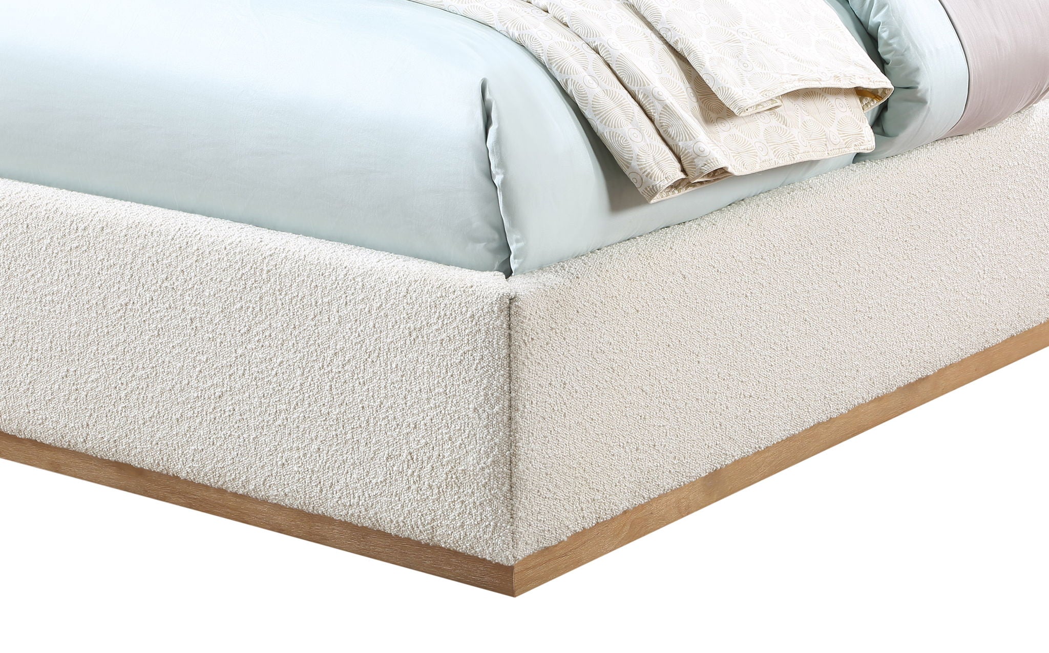 Monaco - Bed