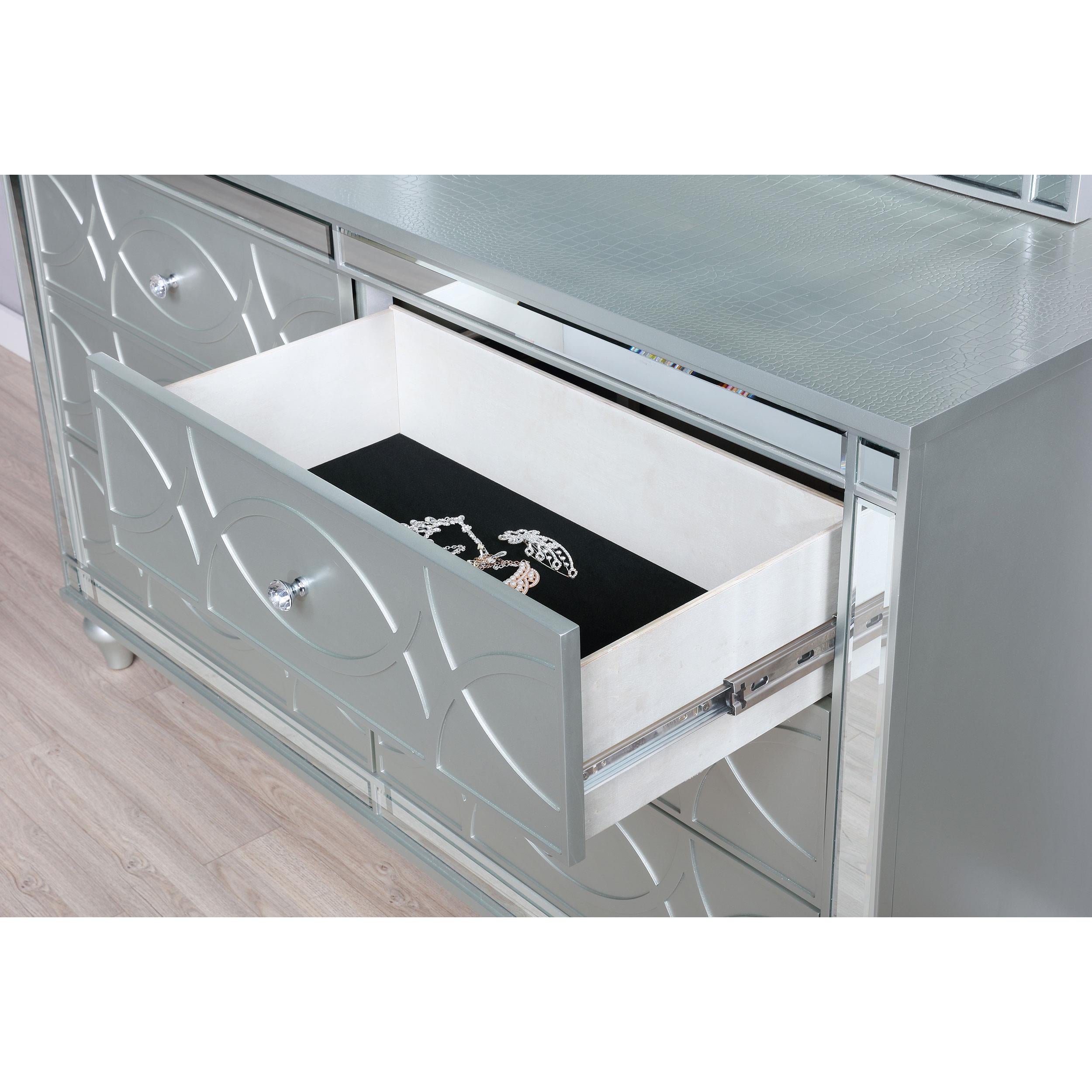 Diamond Modern Furniture COA Gunnison 6-Drawer Dresser 223213 IMAGE 11