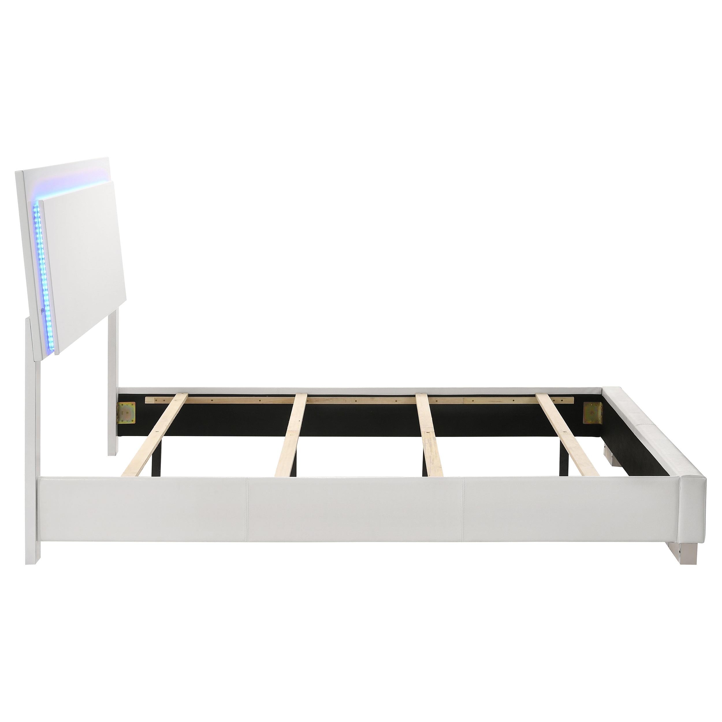 Diamond Modern Furniture COA Felicity Full Upholstered Platform Bed 203500F IMAGE 10
