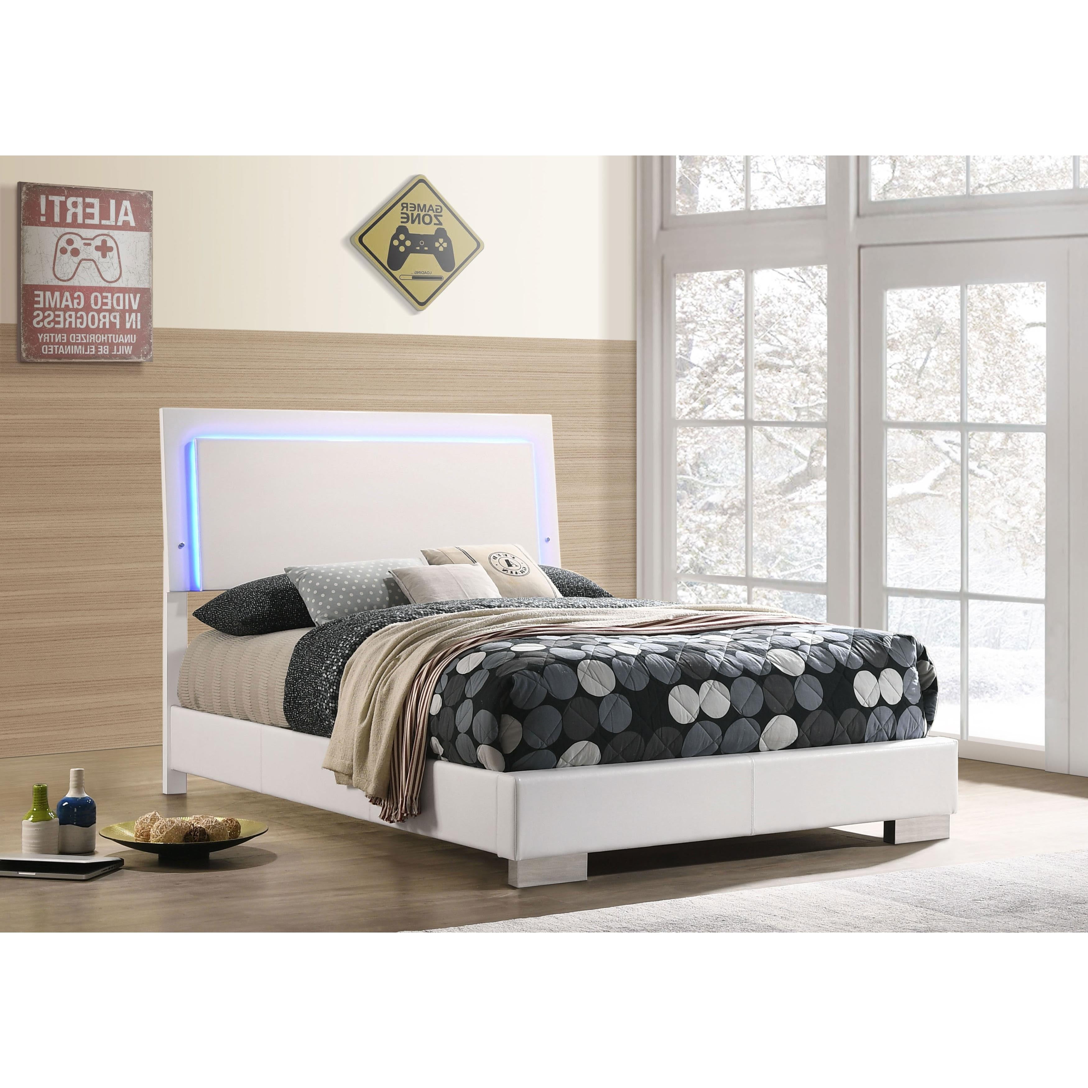 Diamond Modern Furniture COA Felicity Full Upholstered Platform Bed 203500F IMAGE 11