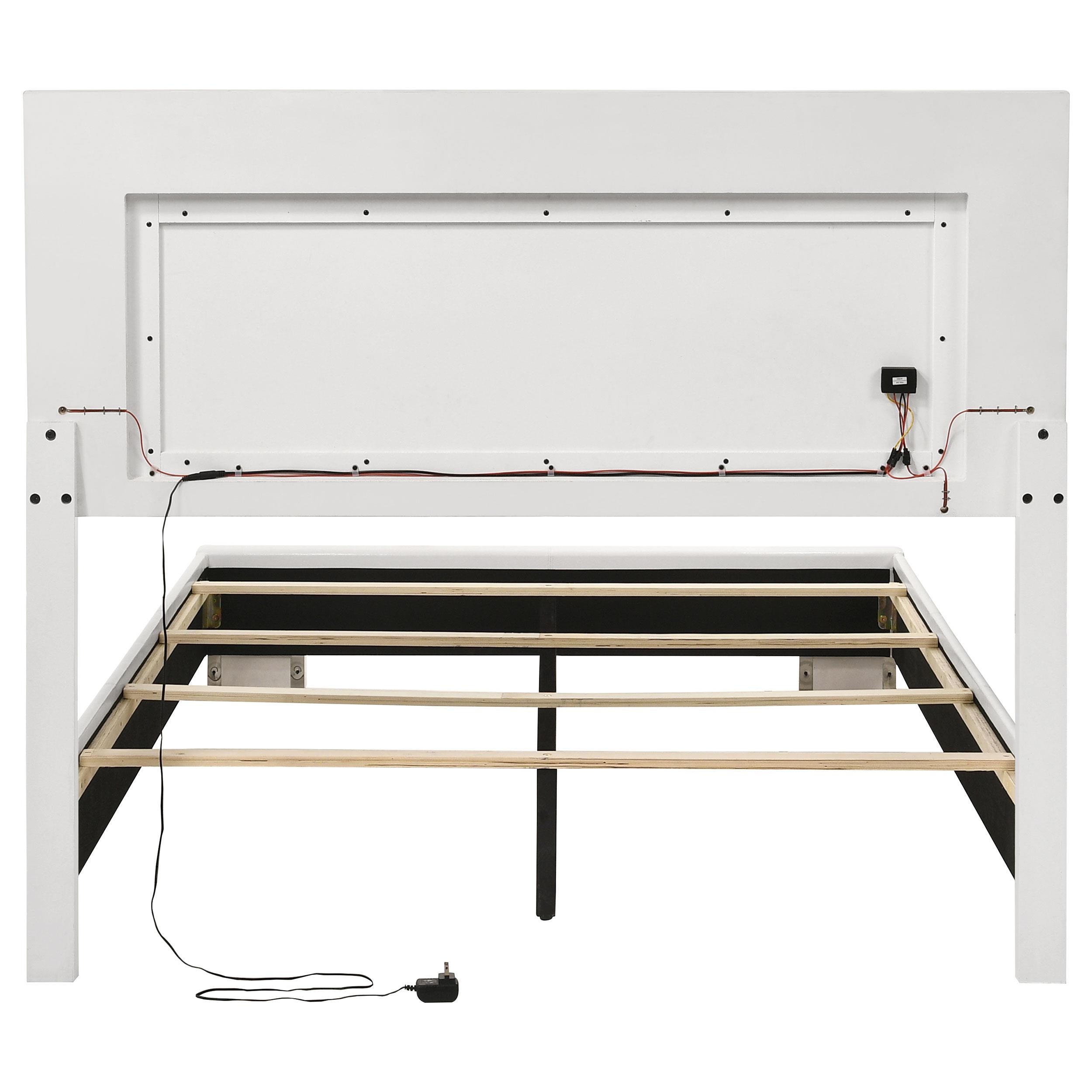 Diamond Modern Furniture COA Felicity Full Upholstered Platform Bed 203500F IMAGE 8