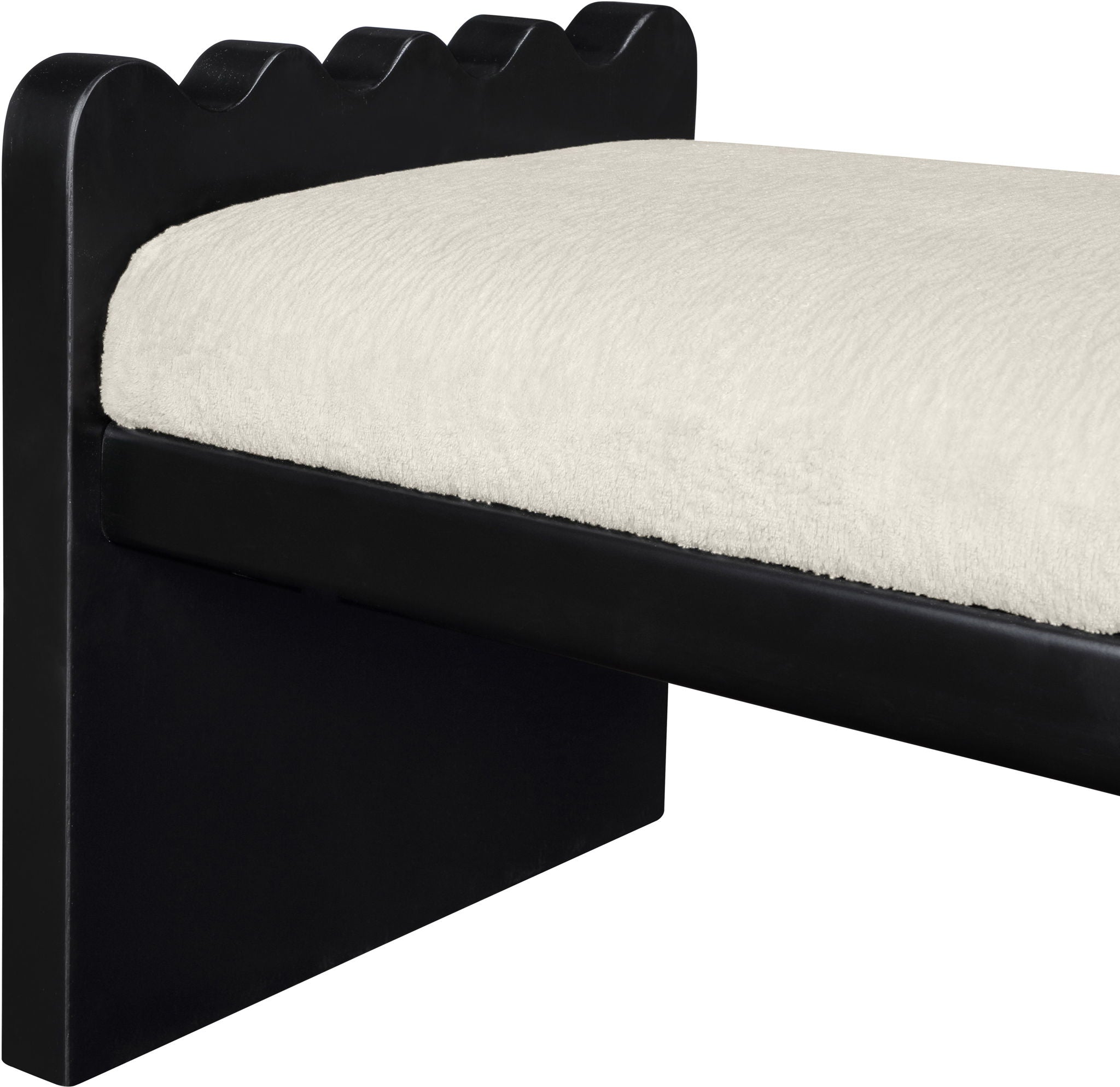 Sonia - Bench With Black Base