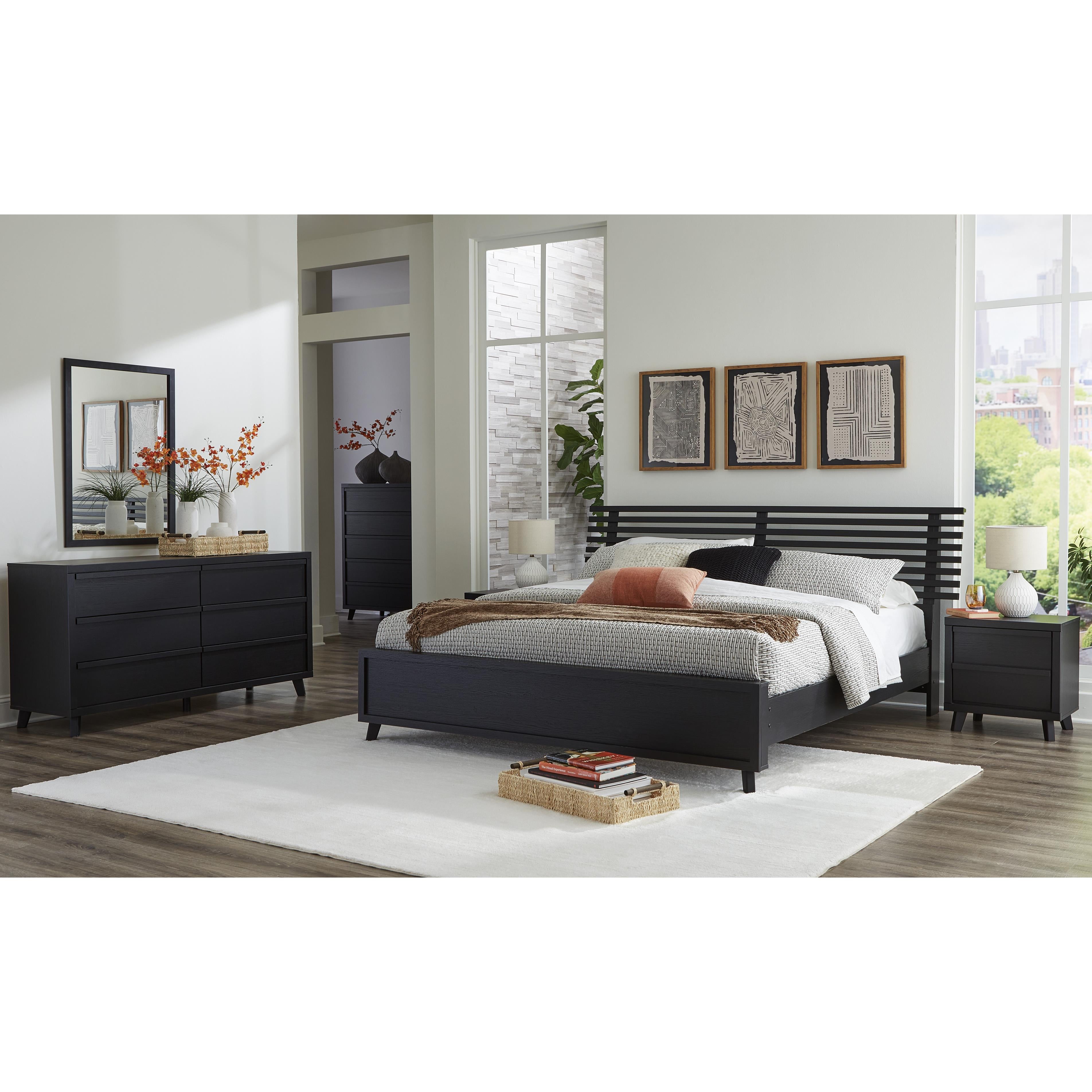 Signature Design by Ashley Danziar 5-Drawer Chest B1013-345 IMAGE 11
