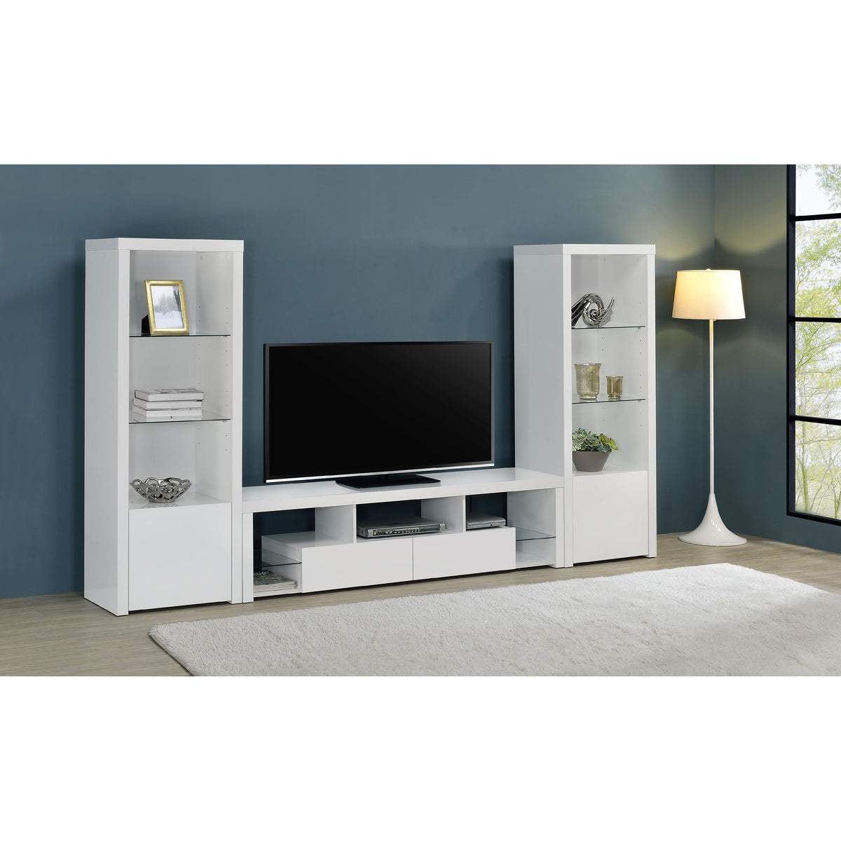 Entertainment Centers Entertainment Centers 704251-SET