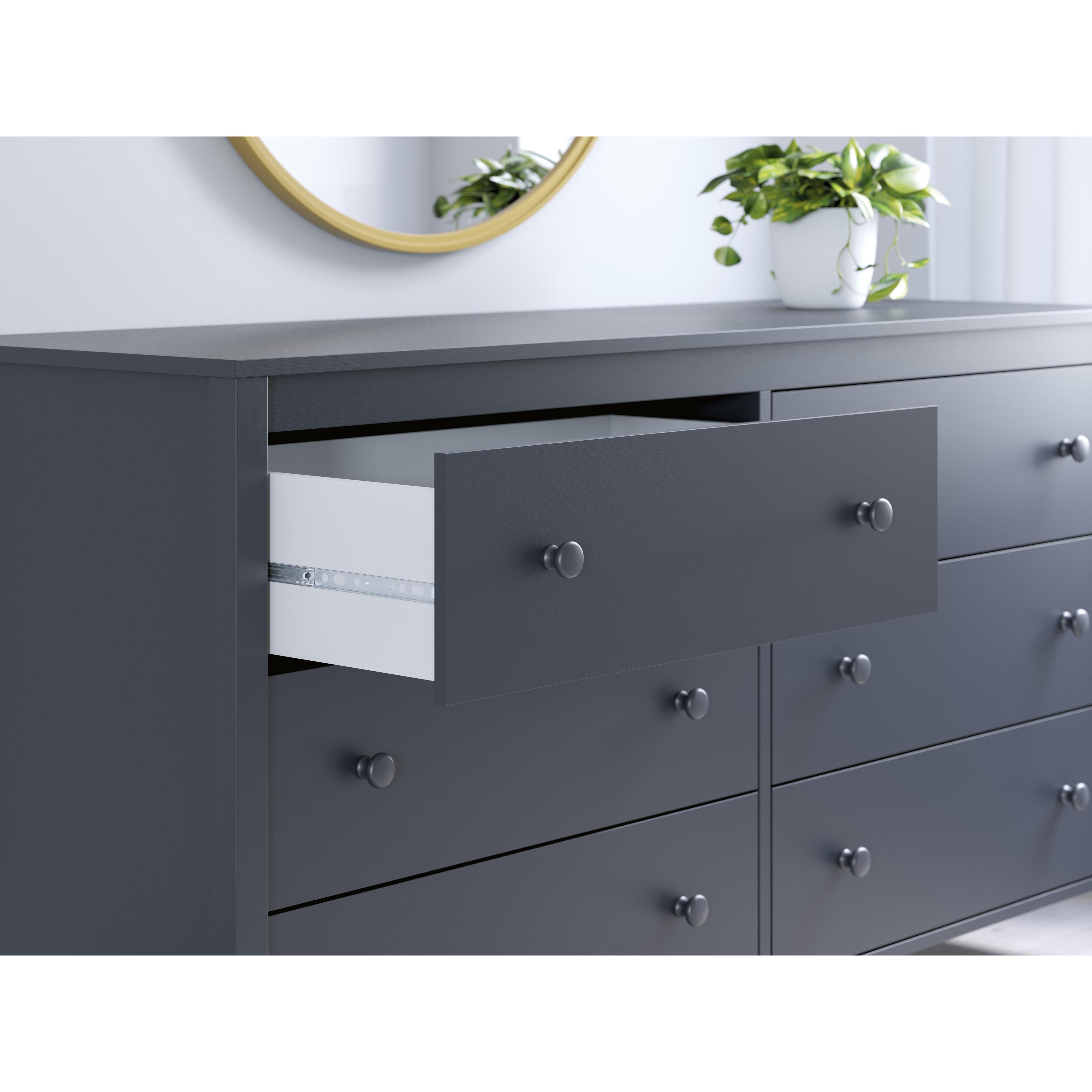 Diamond Modern Furniture Exclusive Design Simmenfort 6-Drawer Dresser EB1528-231 IMAGE 8