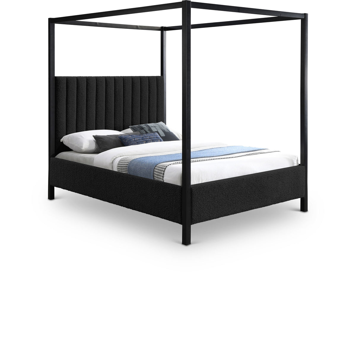 Kelly - Bed