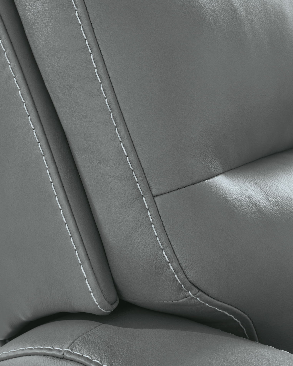 Pennacle Pier - Power Recliner With Adjustable Headrest