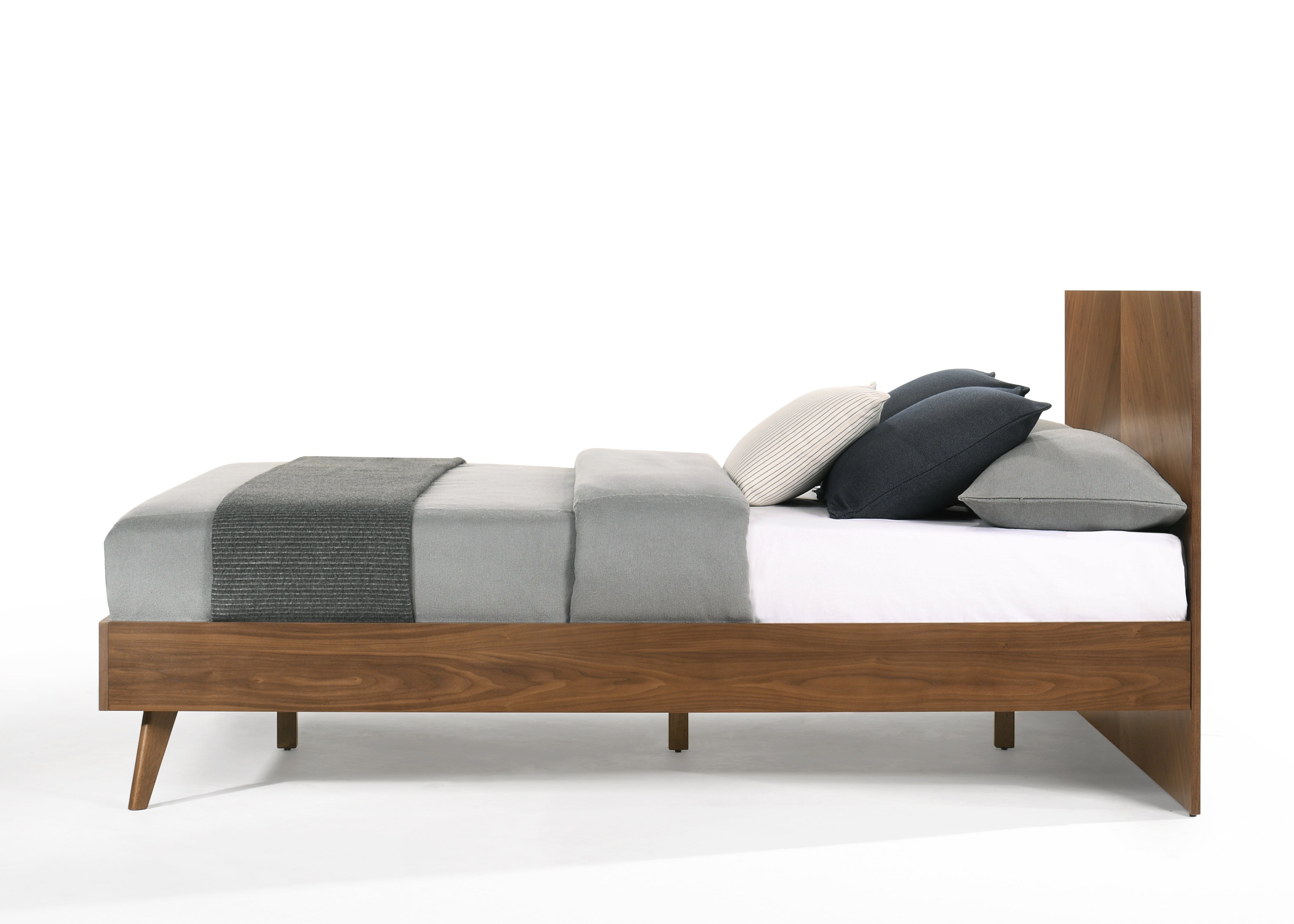 Nova Domus Kamela -Modern Walnut EK Bed