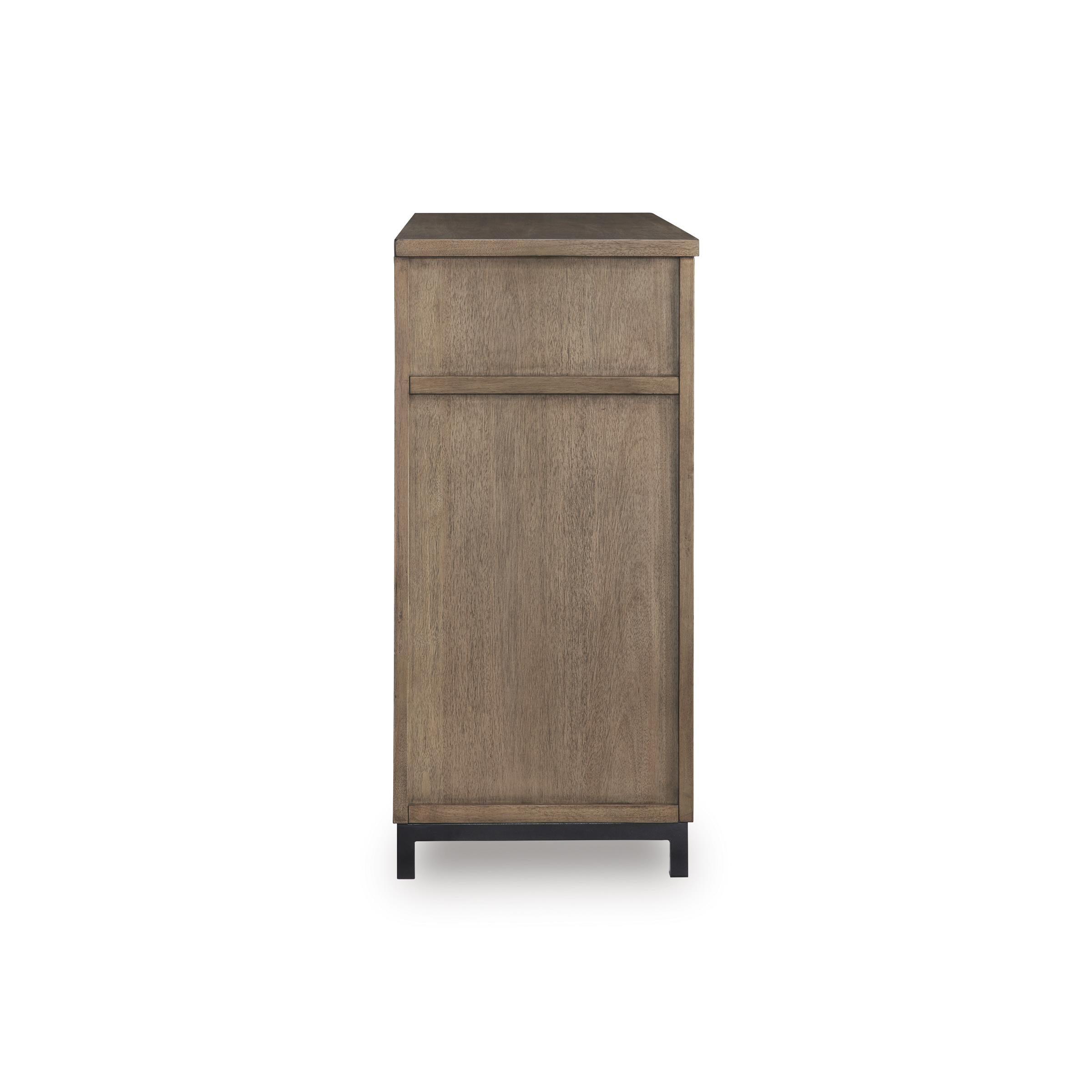 Diamond Modern Furniture Exclusive Design Tomtyn 6-Drawer Dresser B622-31 IMAGE 4