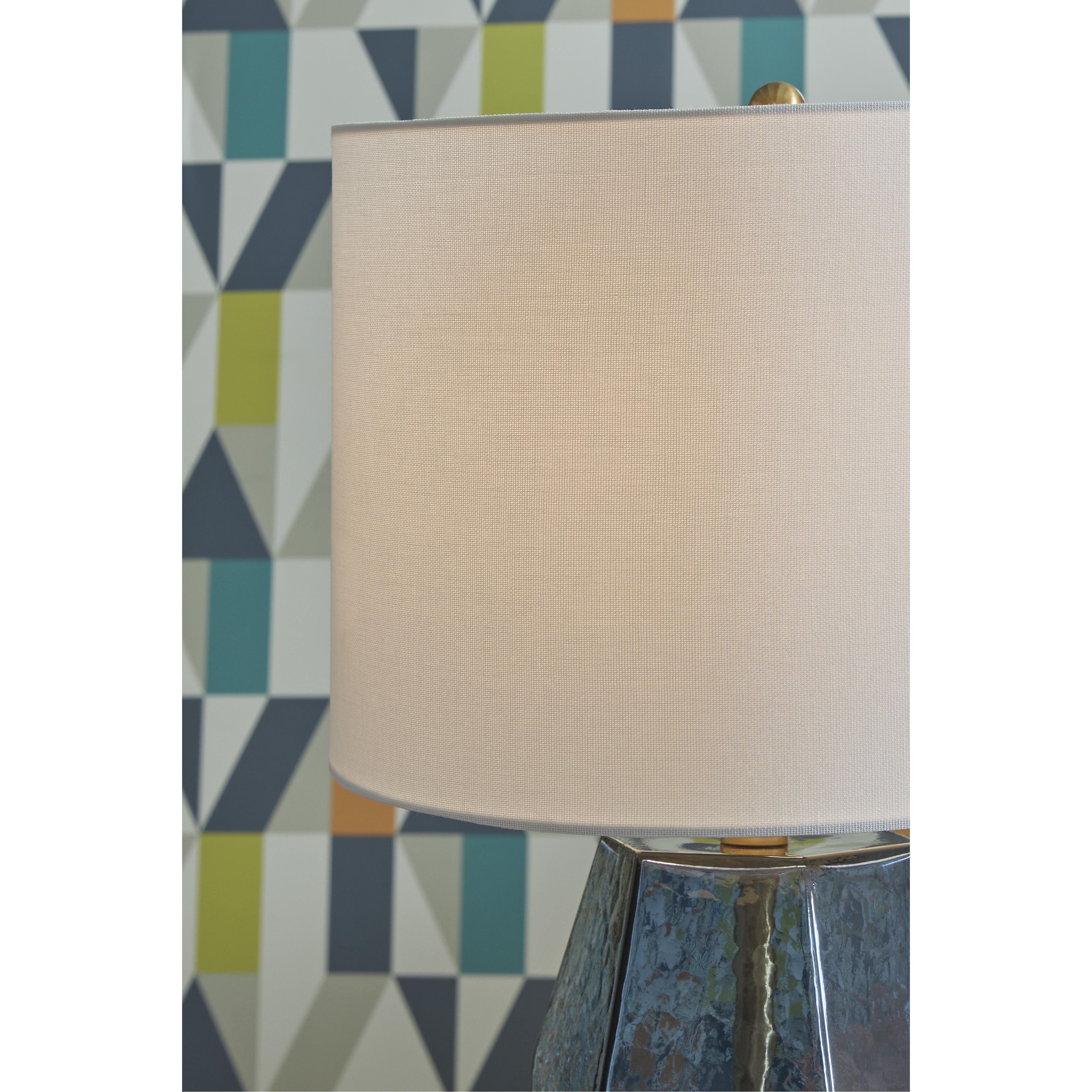 Diamond Modern Furniture Exclusive Design Tallow Table Lamp L430854 IMAGE 3
