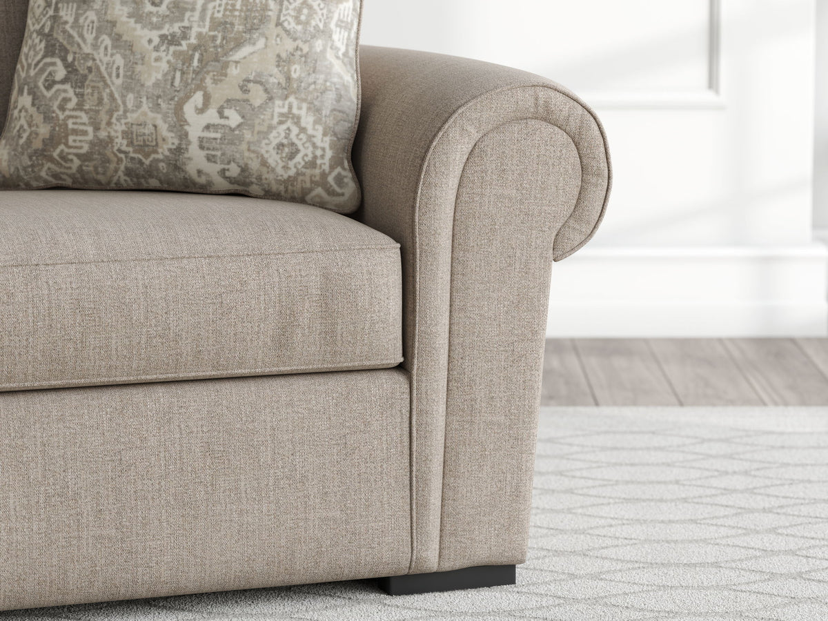 Sararose - Chair and a Half - Heather