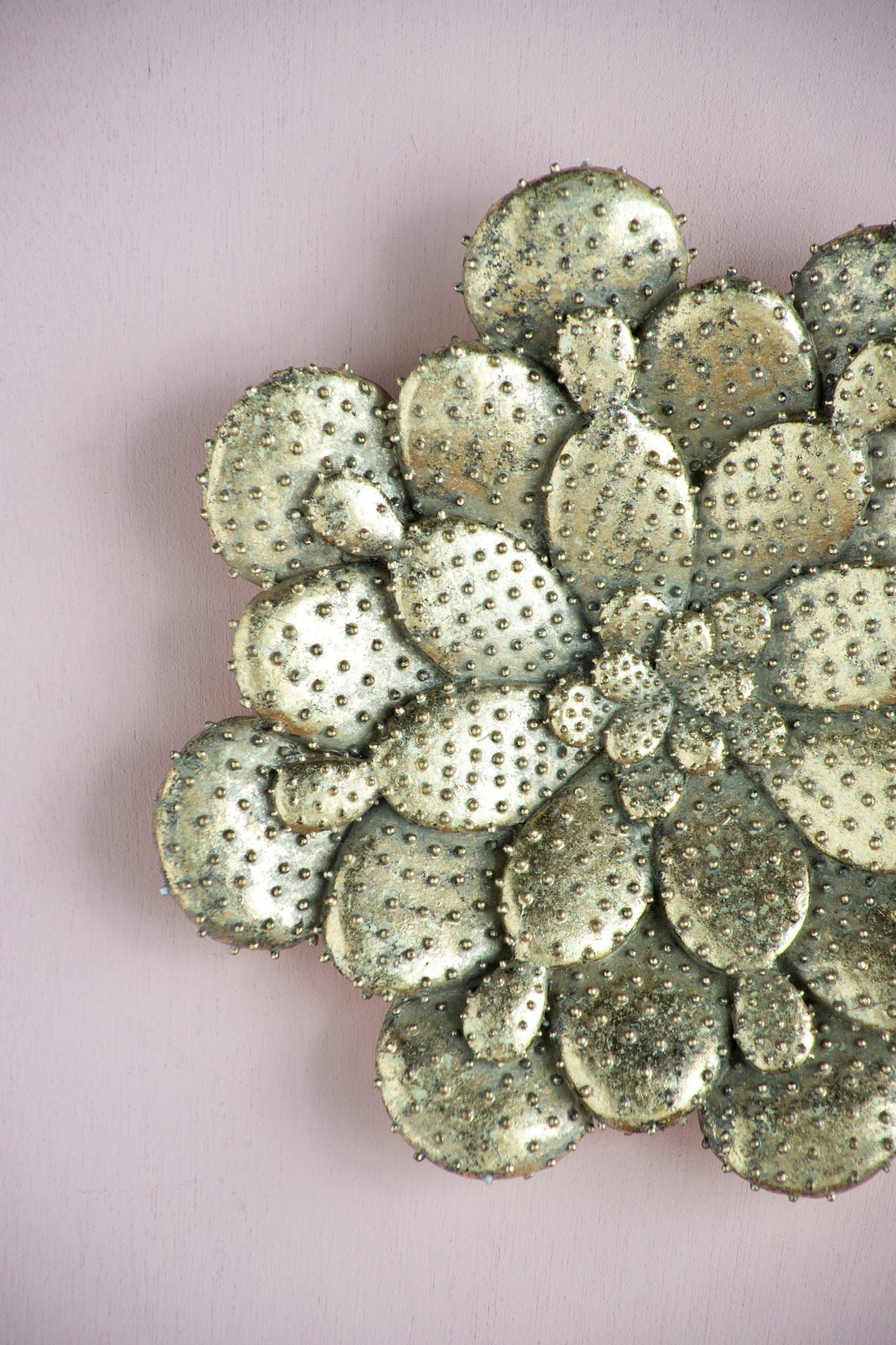 Resin Succulent Wall Plaque - Gold