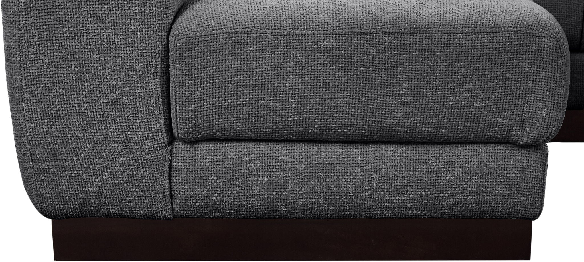 Quinn - 7 Piece Modular Sectional