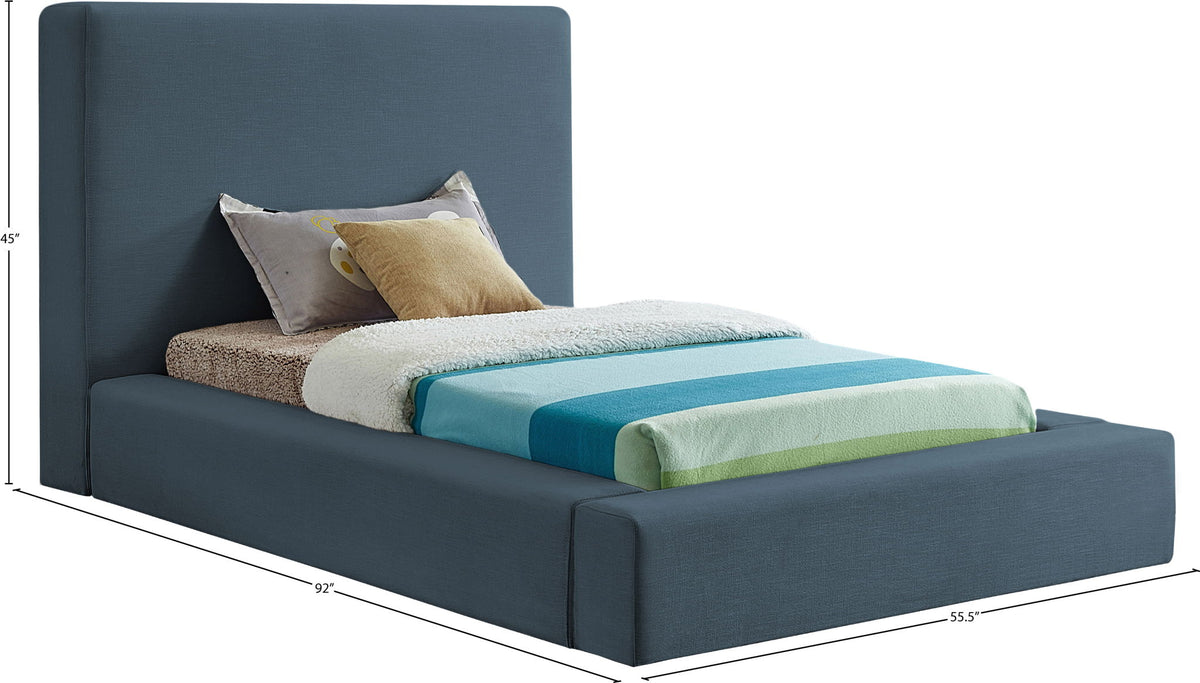 Devin - Bed