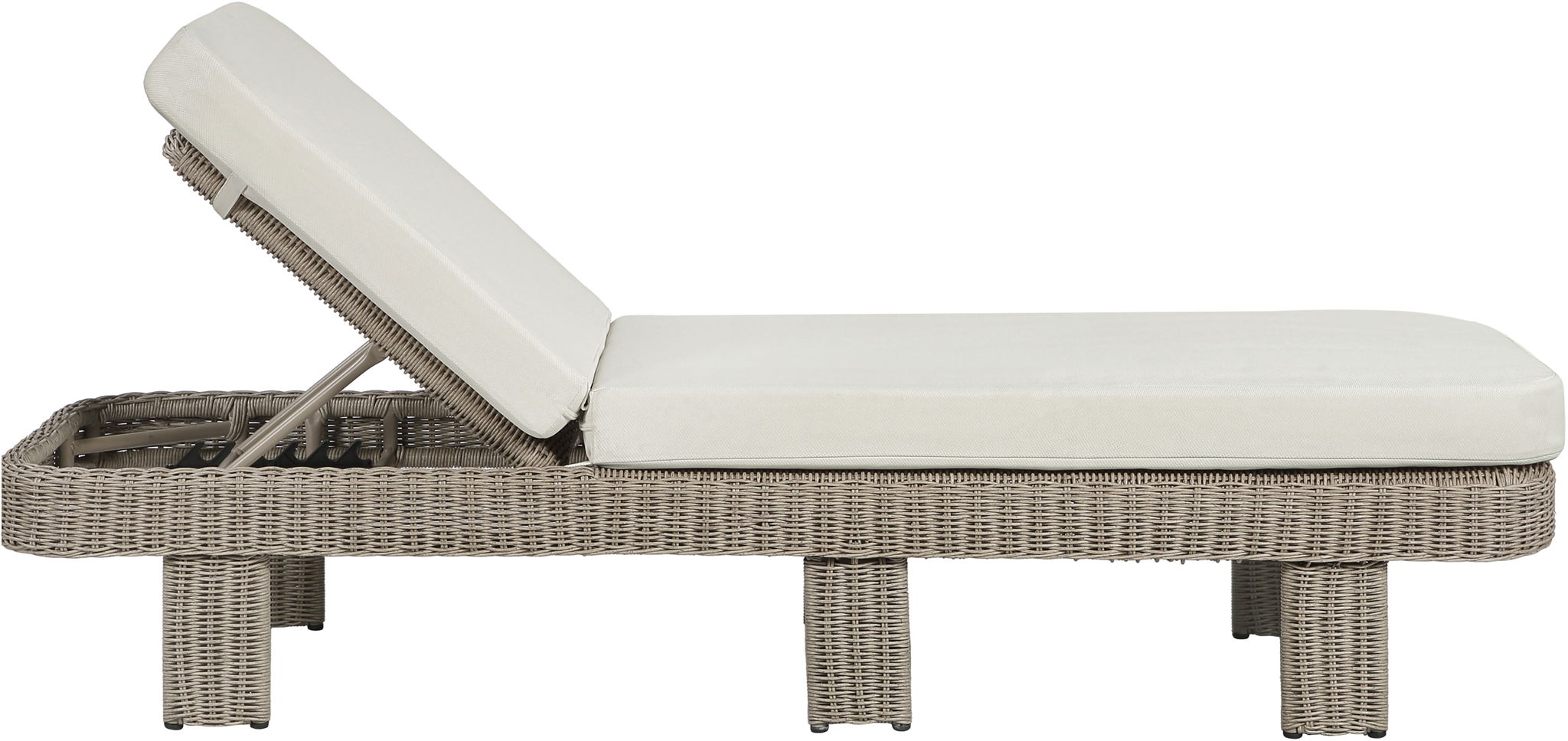 Sandbay - Olefin Water Resistant Fabric And Wicker Outdoor Patio Lounge Chair