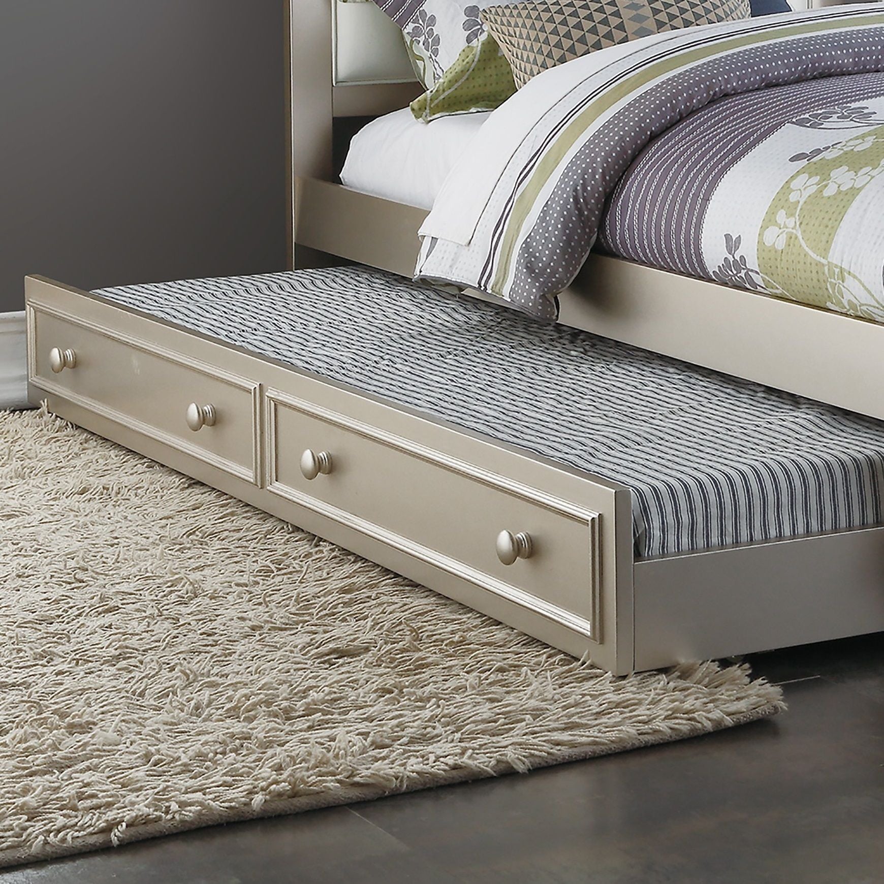 Contemporary Style Bed With Trundle