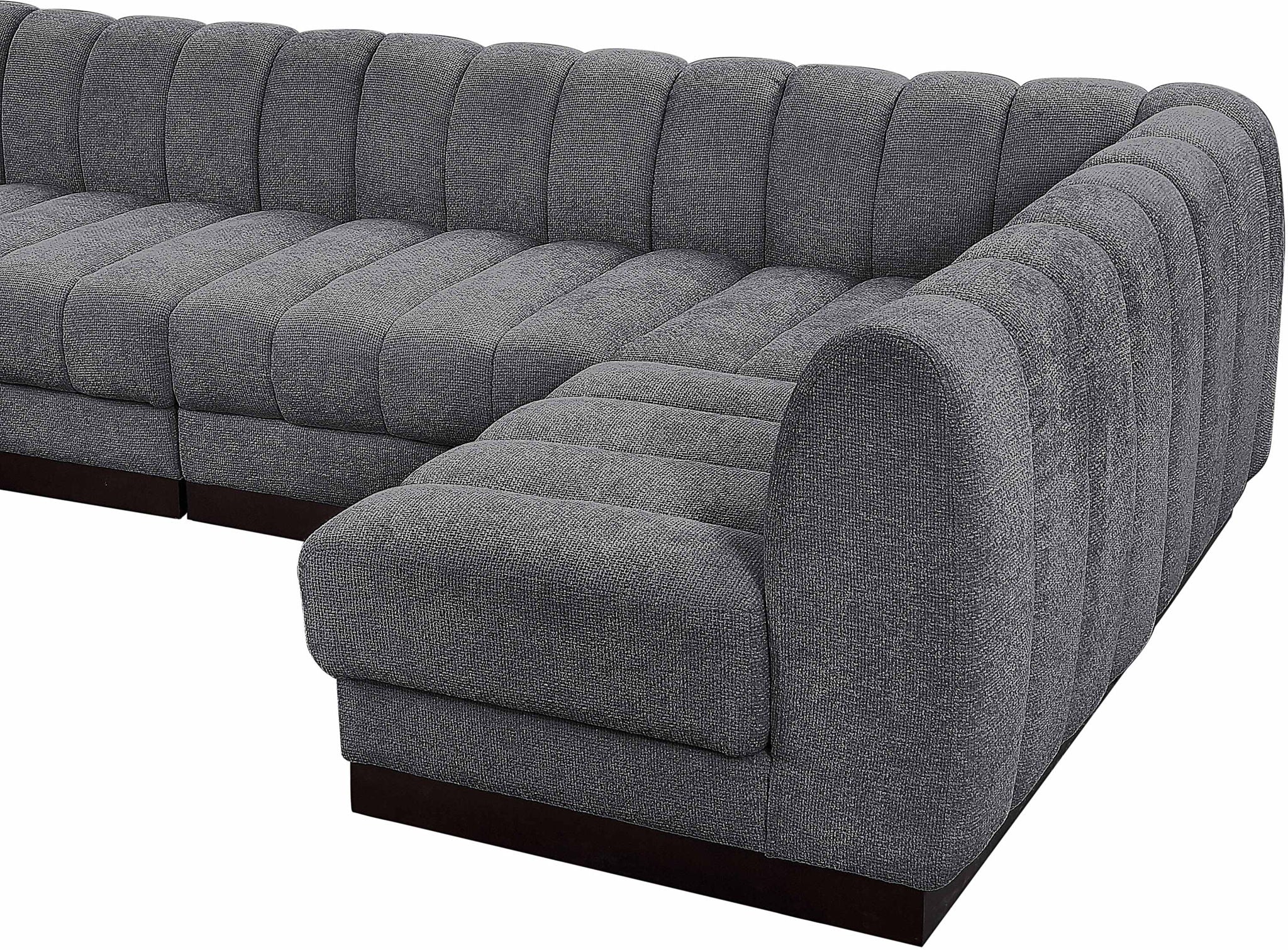Quinn - 8 Piece Modular Sectional
