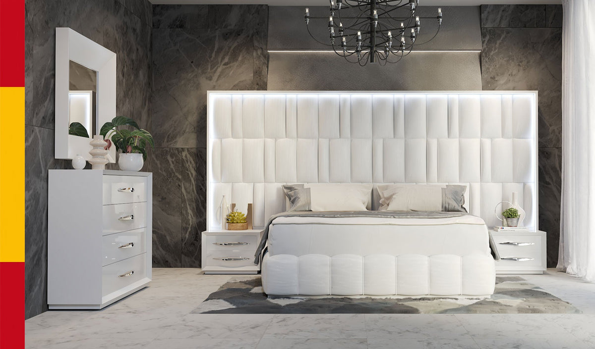 Carmen White Mirror for Single Dresser