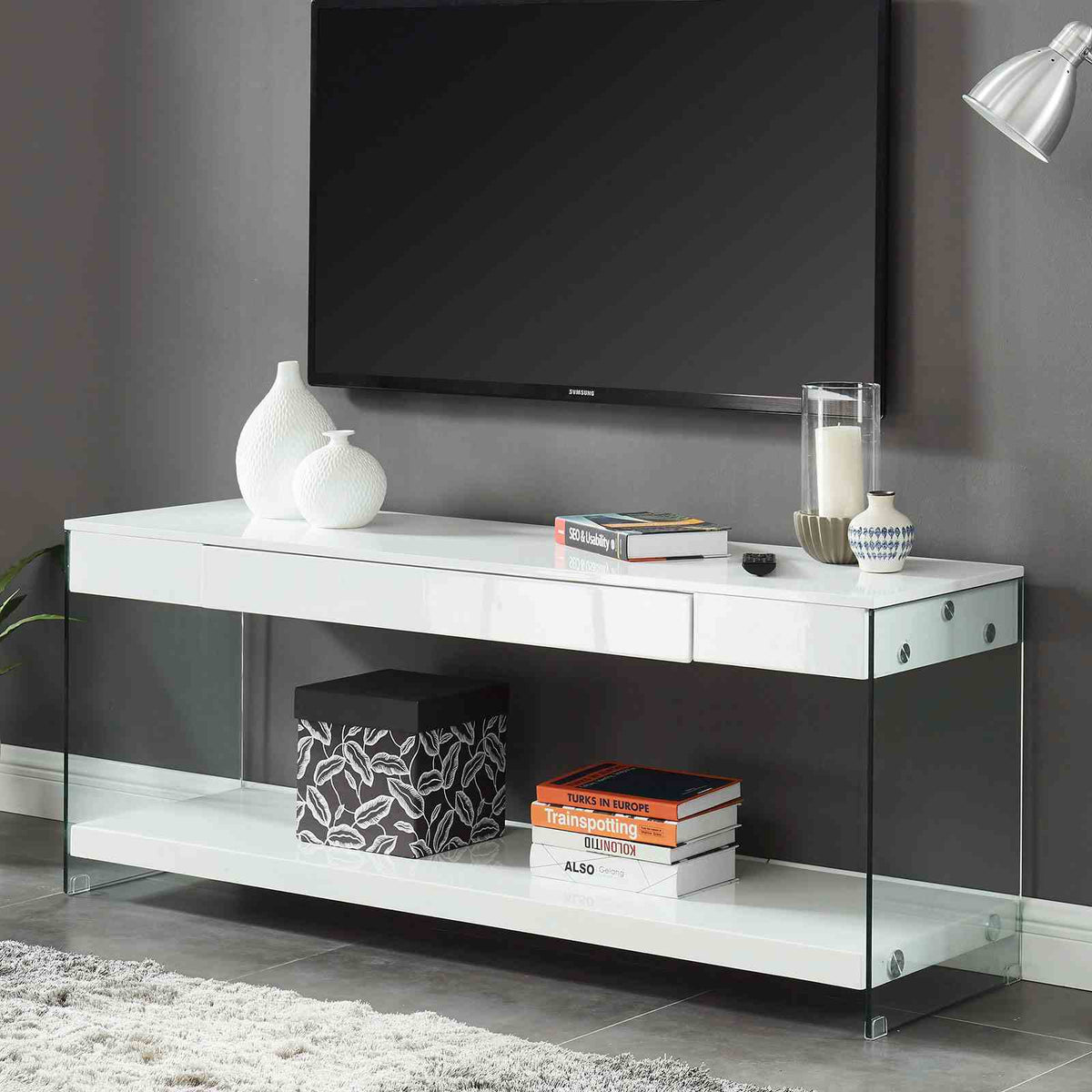 Sabugal White 60" TV Stand