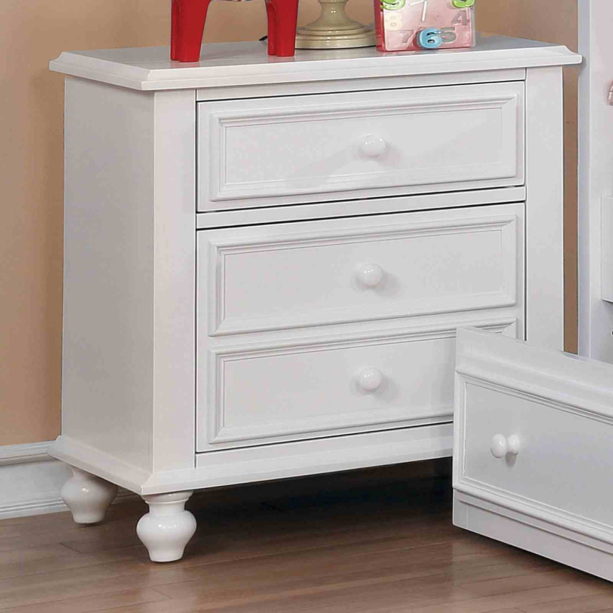 Olivia White 4-Piece Twin Bedroom Set