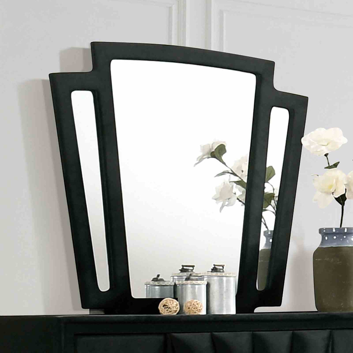 Carissa Black 4-Piece Queen Bedroom Set