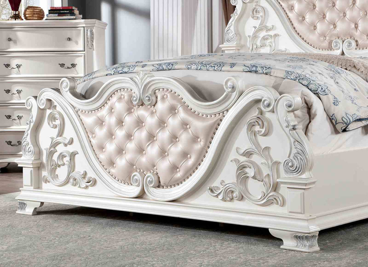 Esparanza Pearl White 5-Piece Queen Bedroom Set
