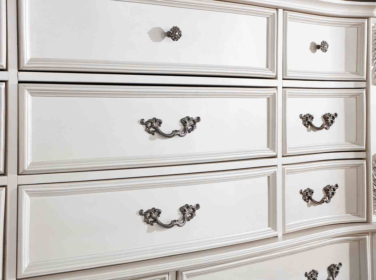 Esparanza Pearl White 5-Piece Queen Bedroom Set