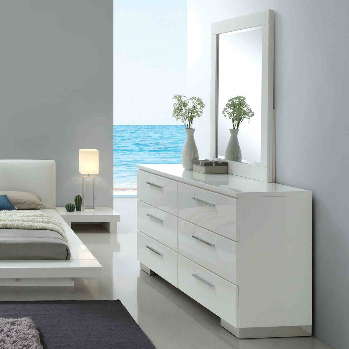 Christie White 5-Piece Queen Bedroom Set