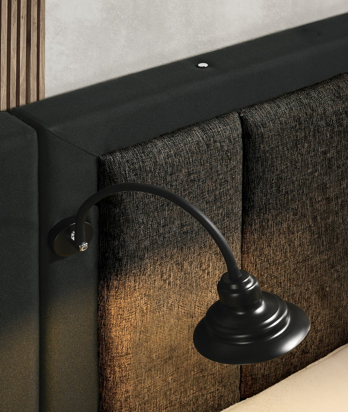 Chalfont Dark Brown Queen Panel Bed