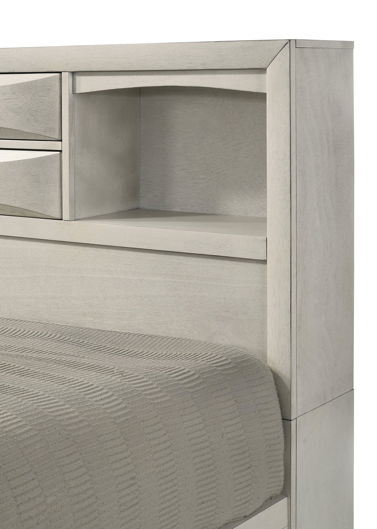 Emily White Storage Platform Bedroom Set