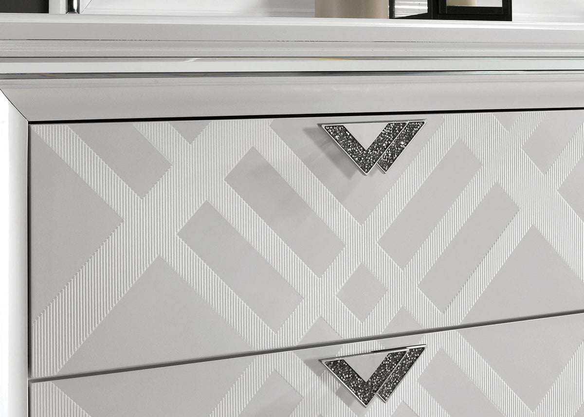 Emmeline White Contemporary Storage Bedroom Set