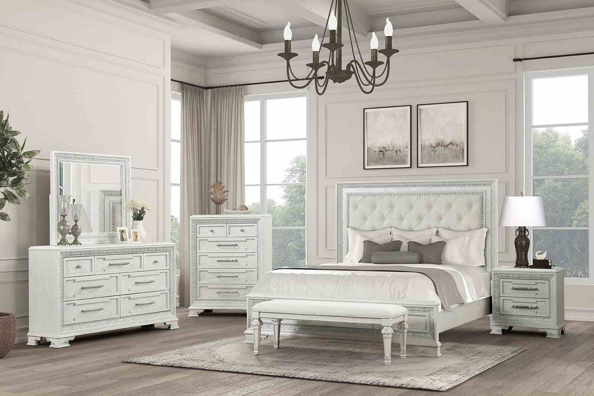 Stella Mia Creamy White Dresser w/Jewelry Box