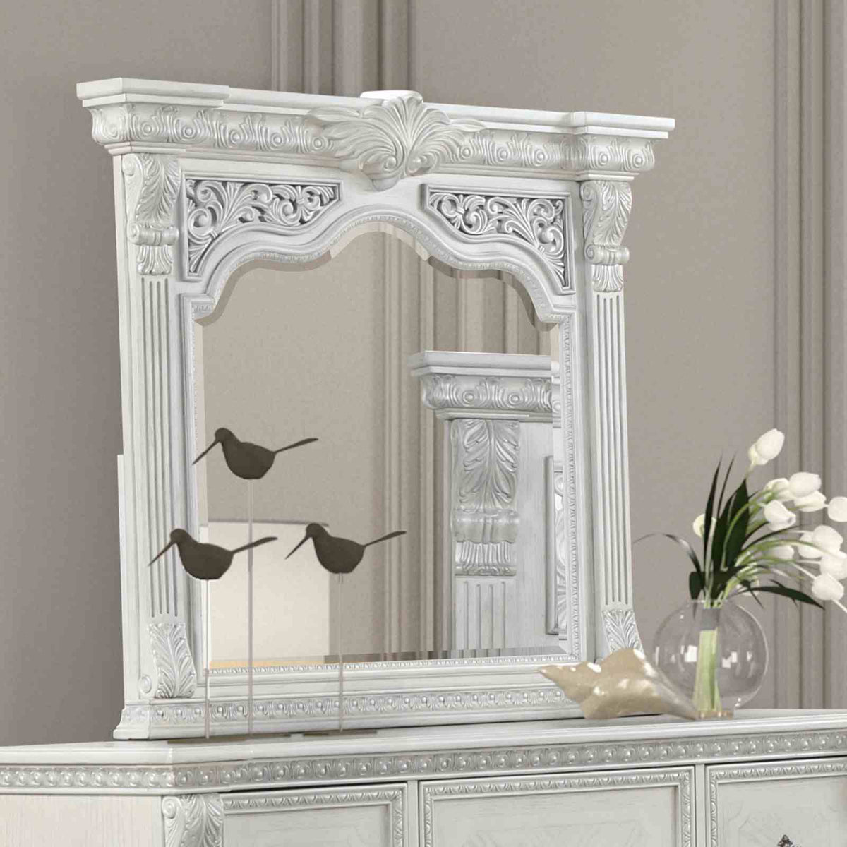 Promenade Wire Brushed White Traditional Bedroom Set