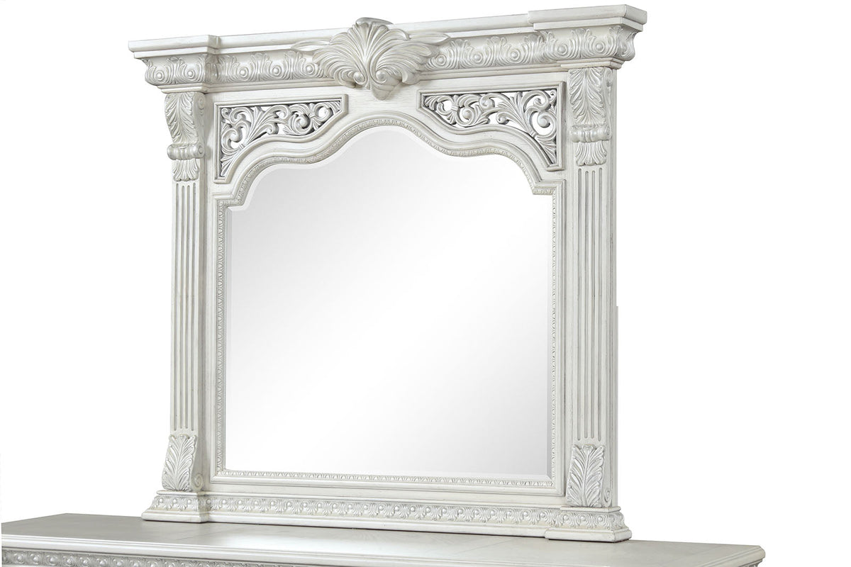 Promenade Wire Brushed White Traditional Bedroom Set