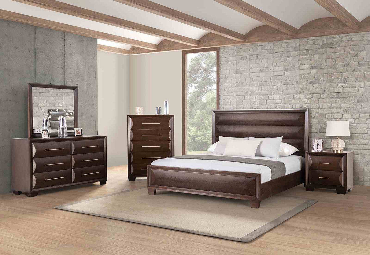 Hinwitz Espresso Chest
