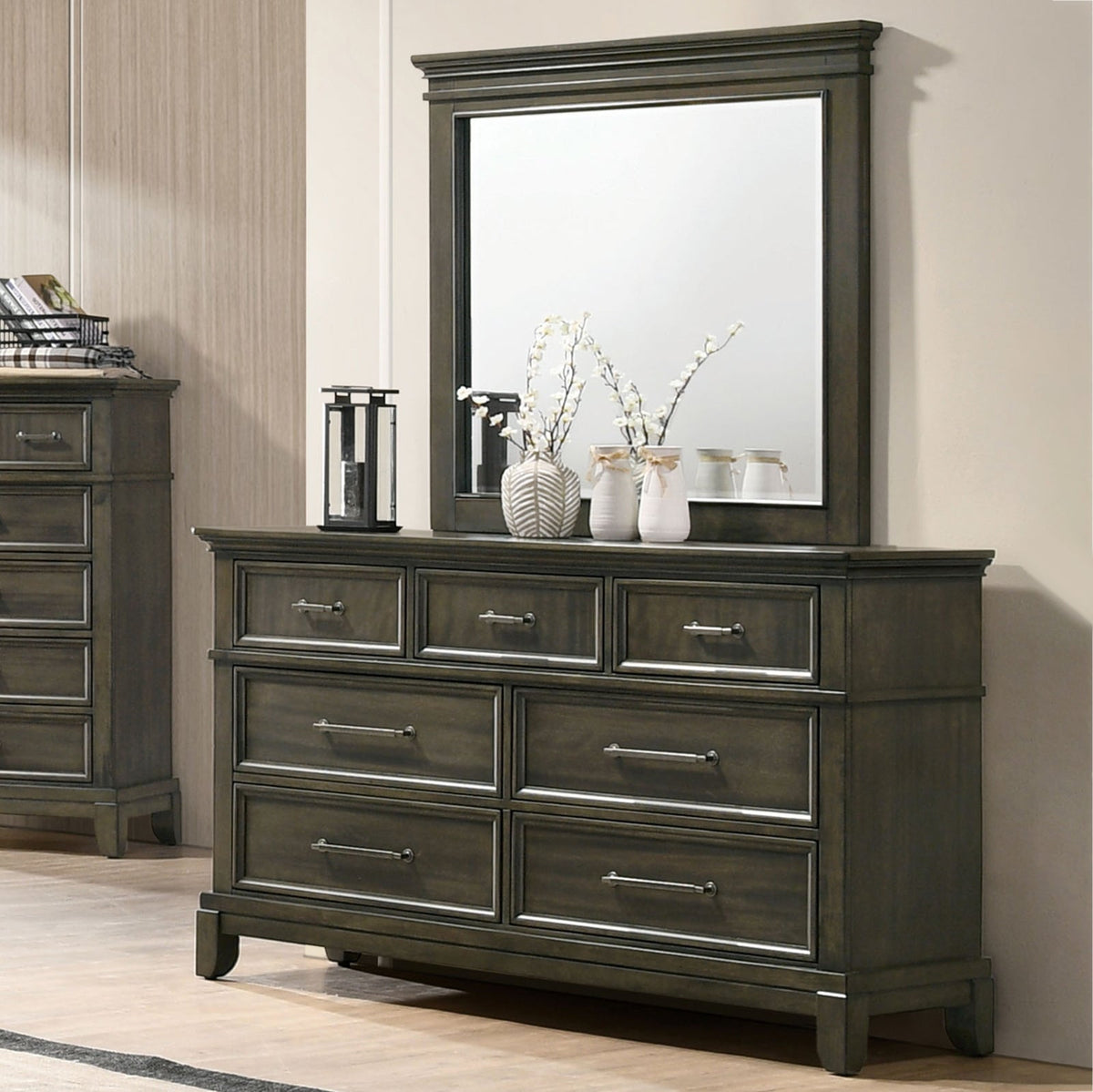 Houston Gray Traditional Bedroom Set