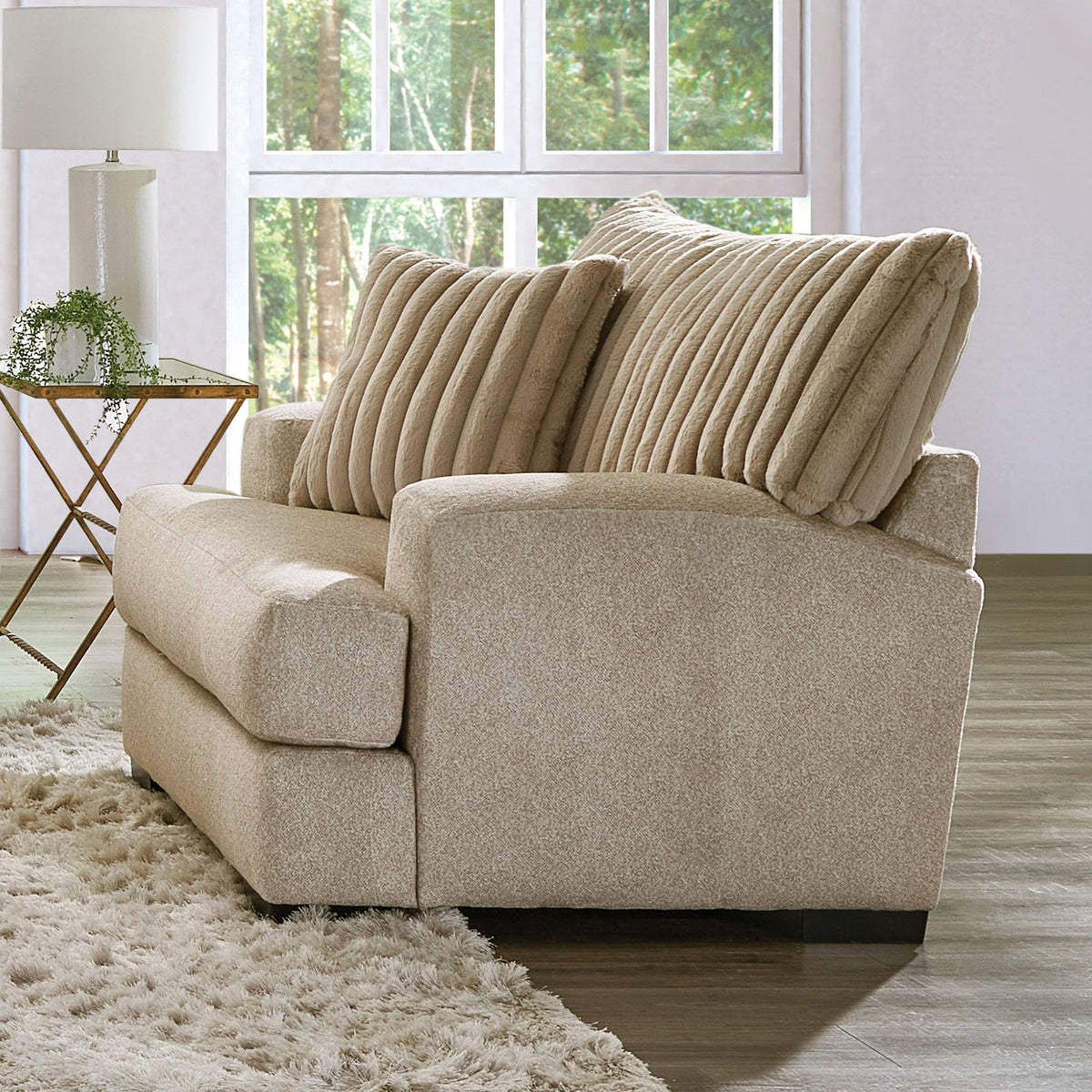Loughlin Light Light Brown/Ivory Transitional Living Room Set