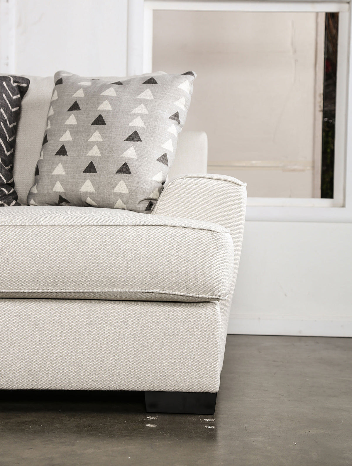 Hyde Park Gray Oversized Sofa