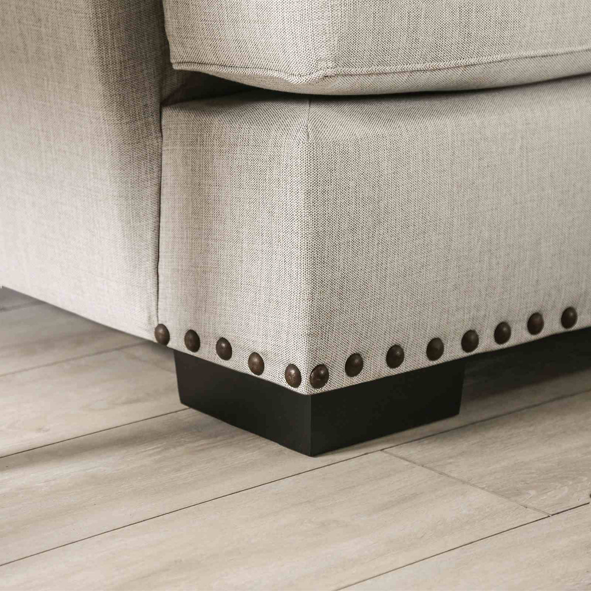 Picotee Light Gray/Charcoal Loveseat