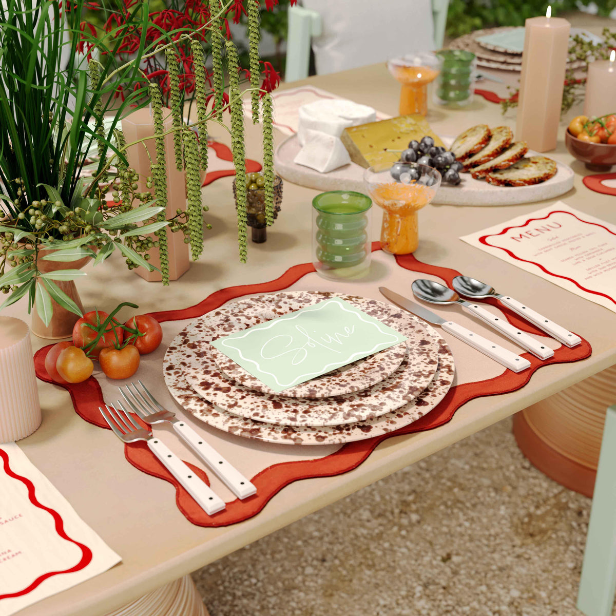 Scalloped Edge Rust and Orange Cotton Placemat - Set of 4