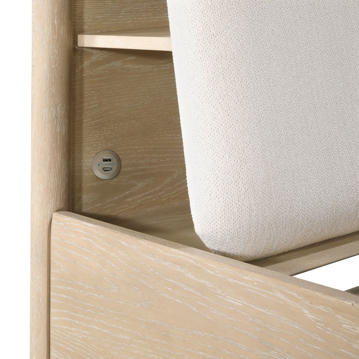 Matteo - Platform Bed With Storage Footboard