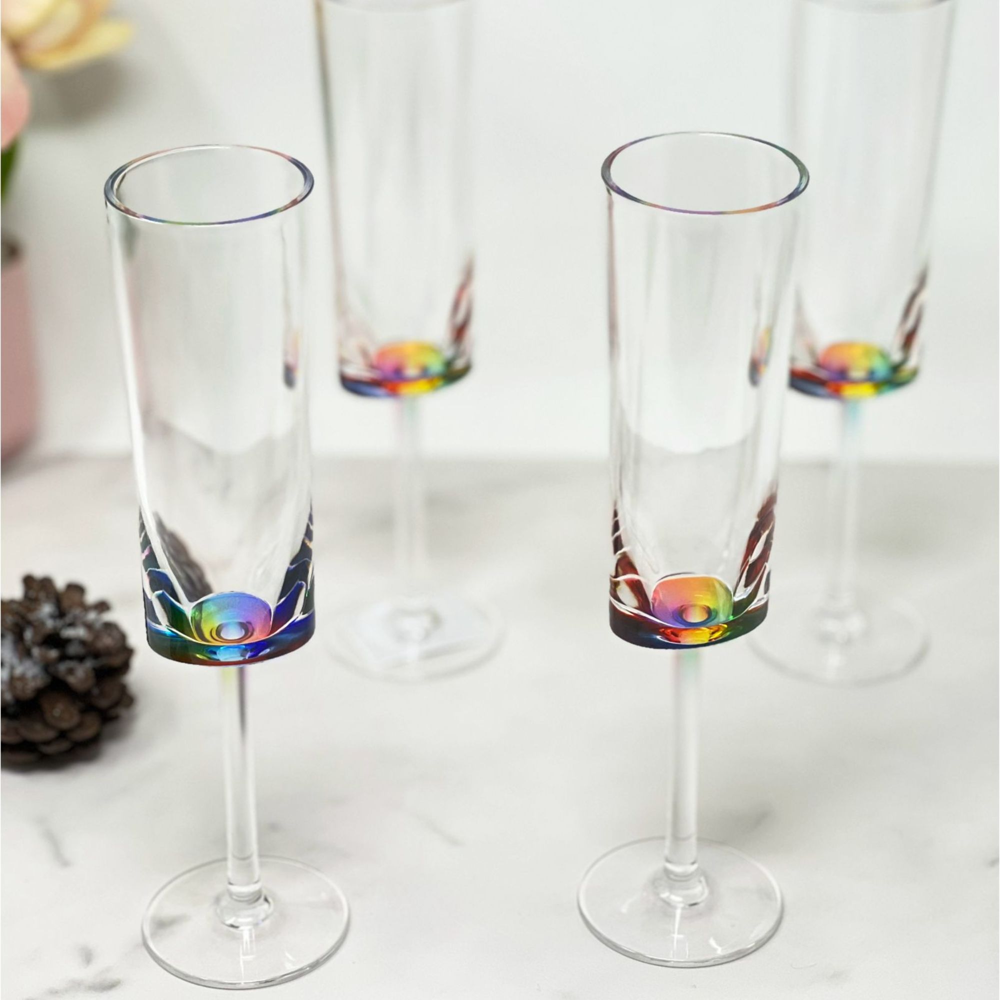 Halo - Oval Unbreakable Plastic Champagne Flutes Acrylic Wedding Glasses, 4Oz Capacity (Set of 4) - Clear