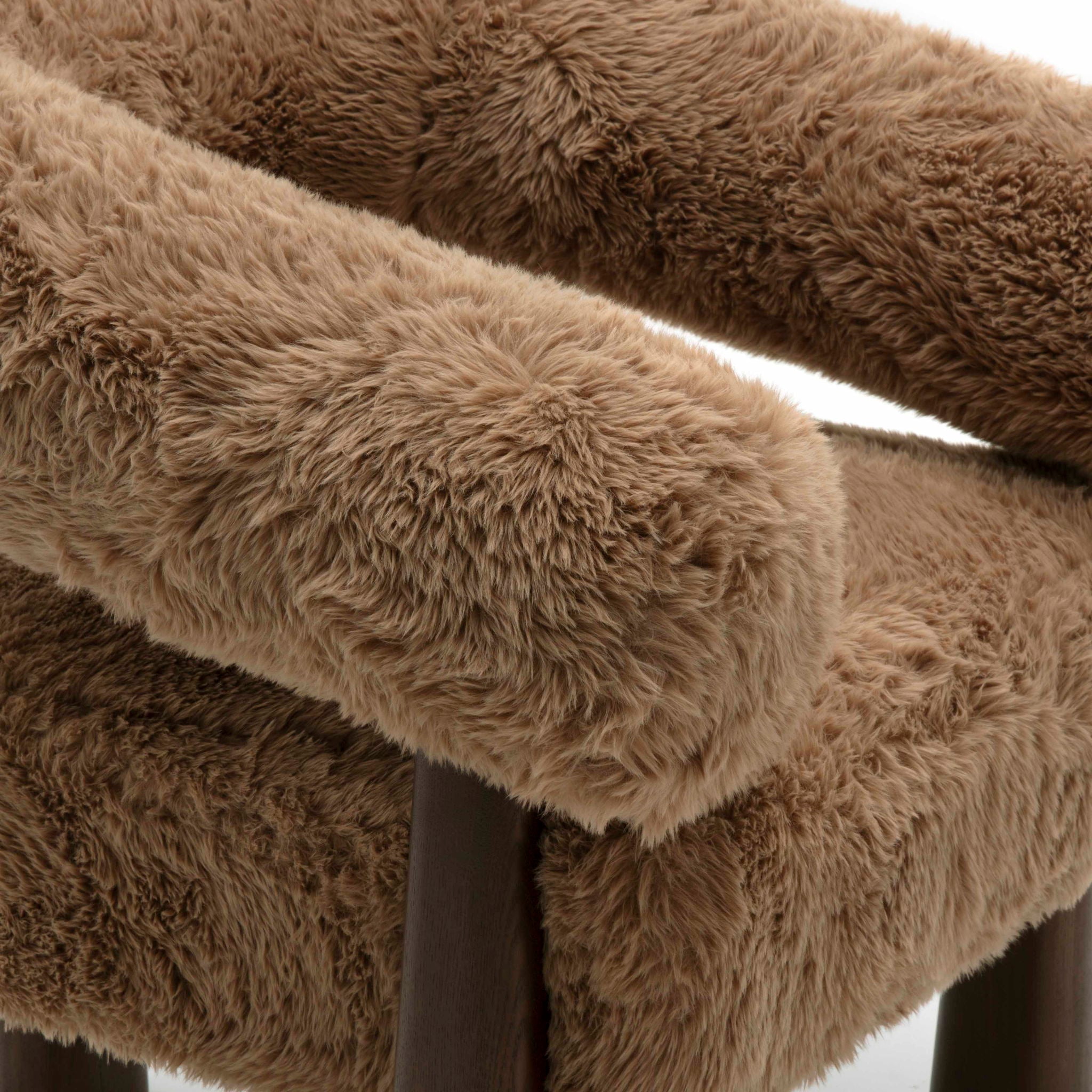 Spara - Straight Accent Chair