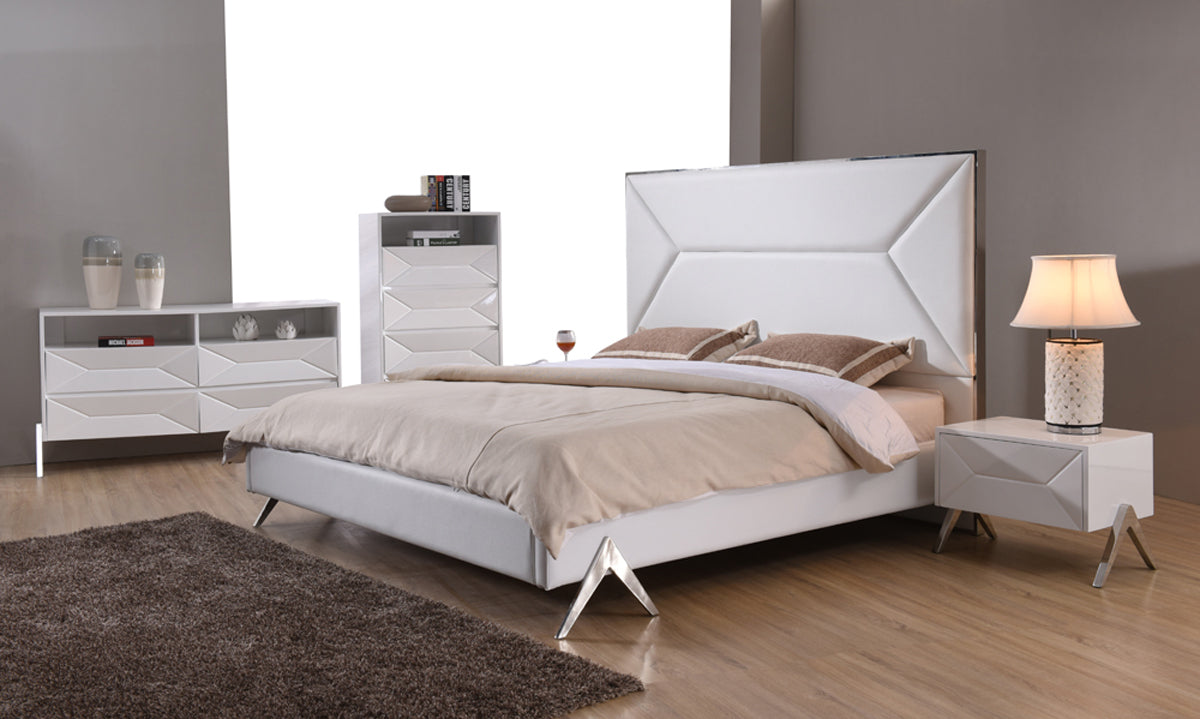 Candid Modern White Dresser
