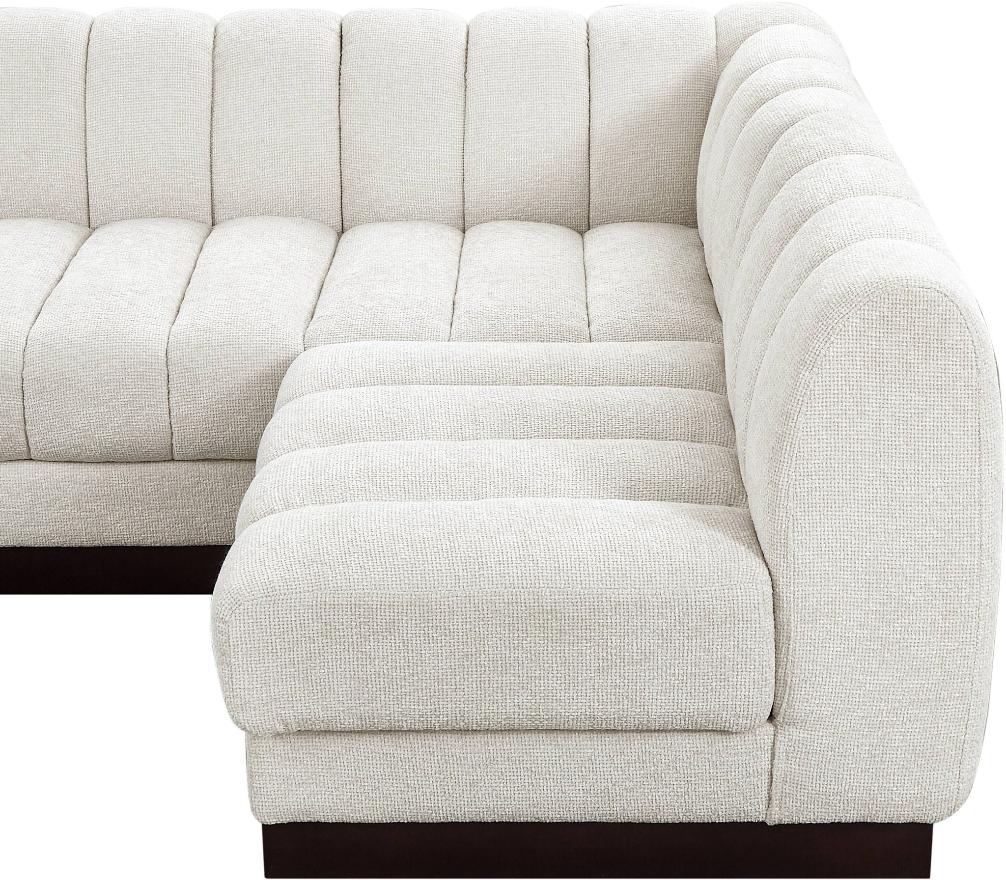 Quinn - 7 Piece Modular Sectional